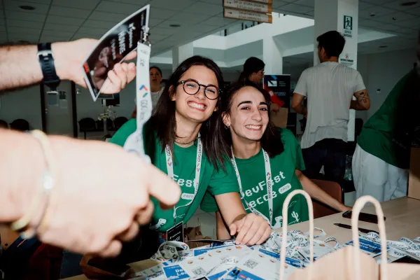 Momento community DevFest Lecce 16
