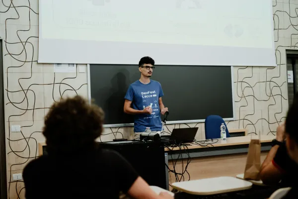 Momento community DevFest Lecce 17